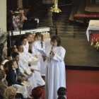 Profession de Foi et premières communions à Trazegnies - 085